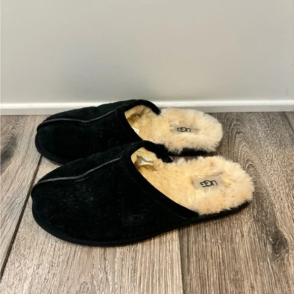 UGG Mens Scuff Slippers Black sz 7 - Picture 2 of 7